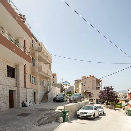 Lena Free Parking Appartement